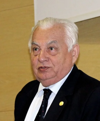 Păun Otiman