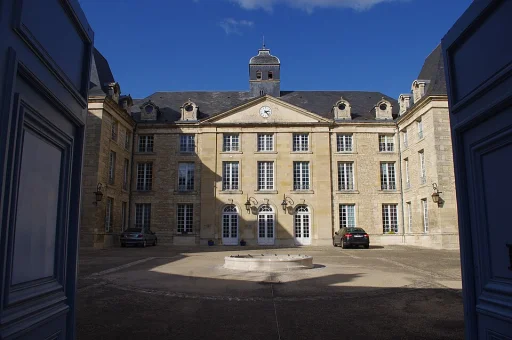 Universitatea din Poitiers