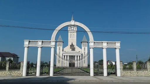 Săbăoani