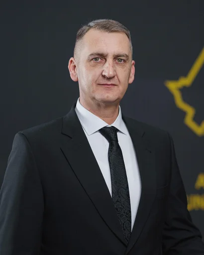 Titus Păunescu